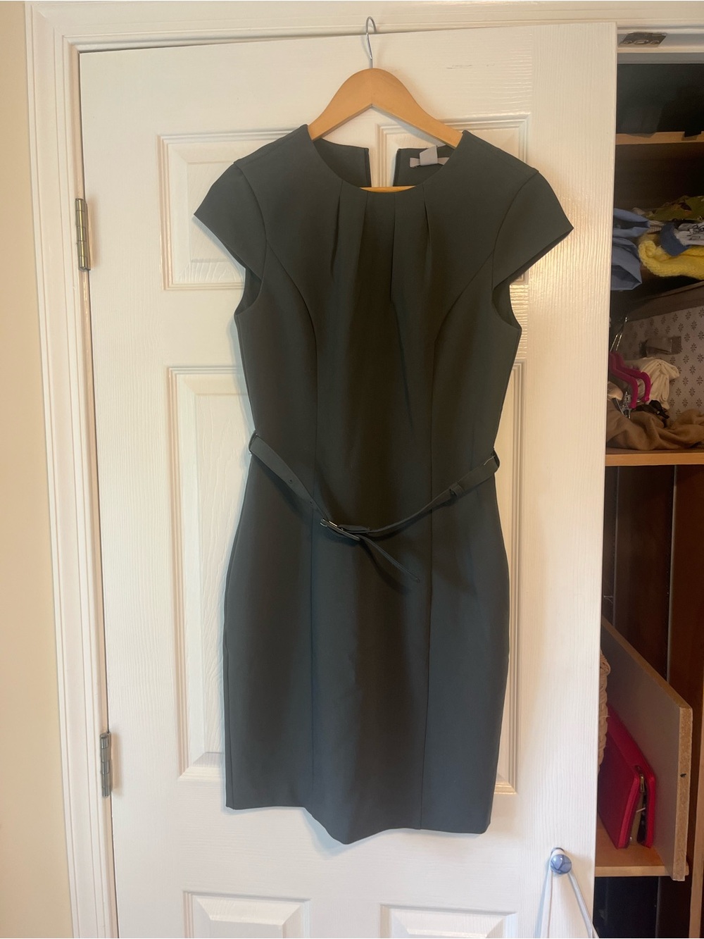 H&M Dark Green Cap-Sleeve Sheath Dress with Belt